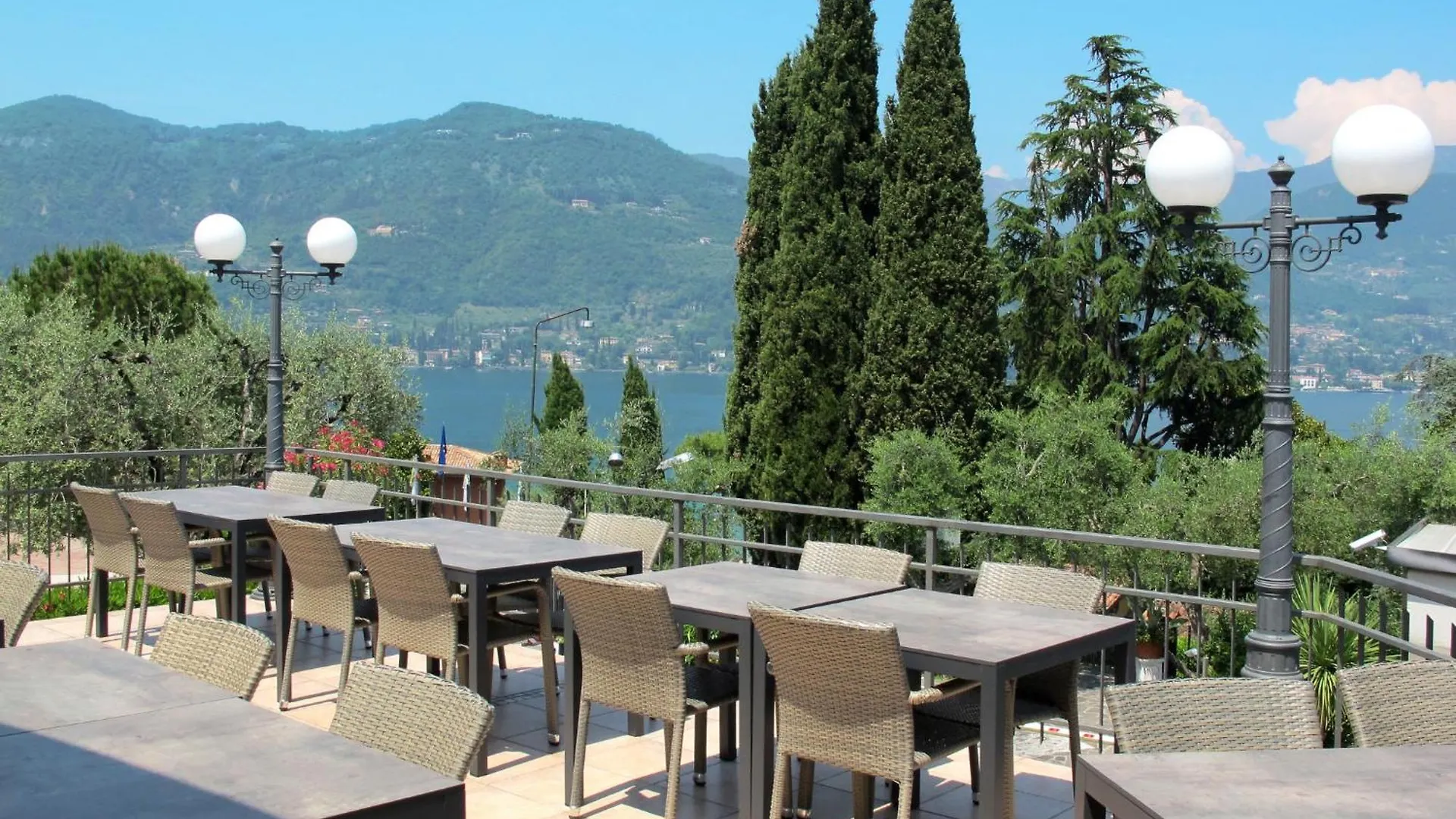 Holiday Home Eden-3 By Interhome San Felice del Benaco 0*,  Italy